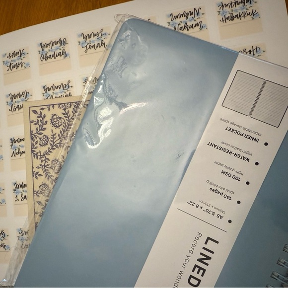 Journaling Bible with Journal and Bible Tabs - Picture 1 of 7